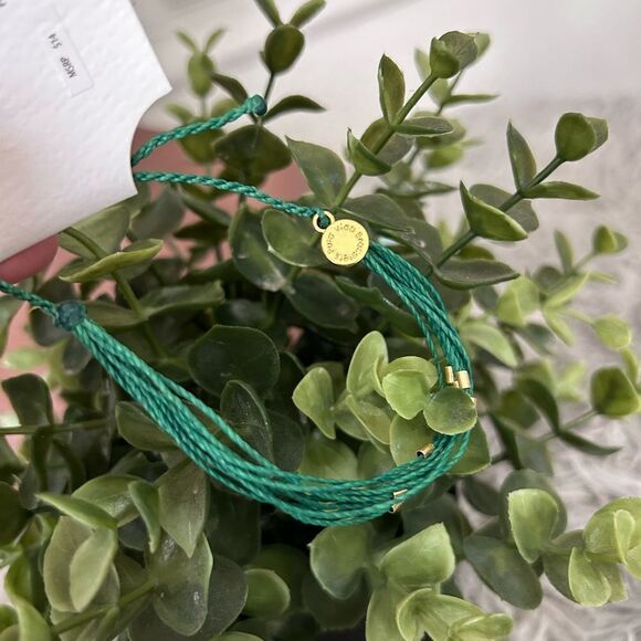 Pura Green with Gold Beads Bracelet - Picture 4 of 4